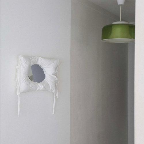 46MONTH ribbon mirror (white) - SOMIBEYA