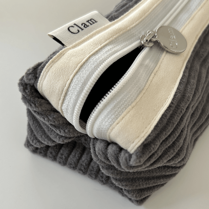 Clam round pencilcase _ Corduroy Grey - somibeya