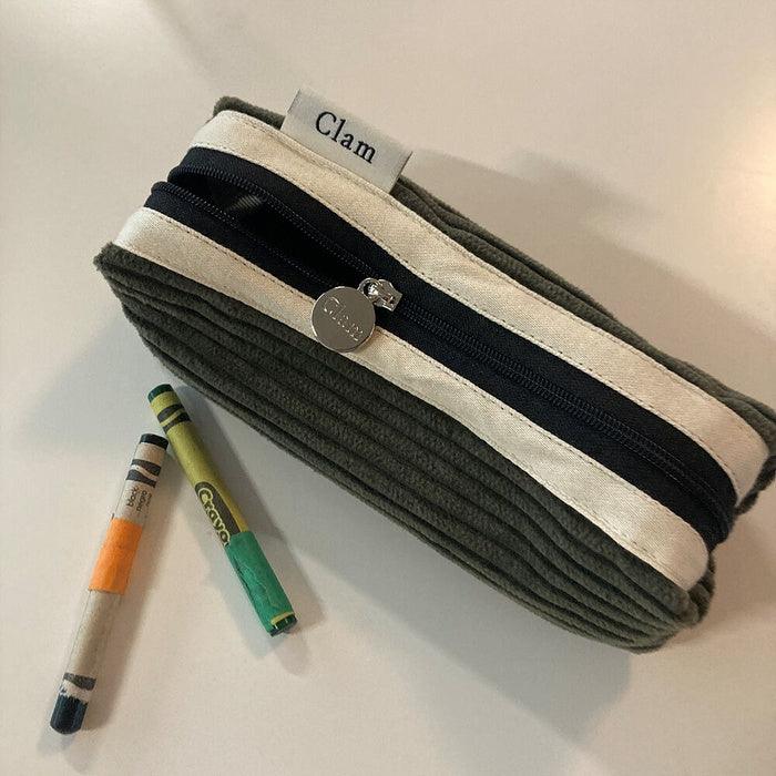 Clam round pencilcase _ Corduroy Khaki - somibeya