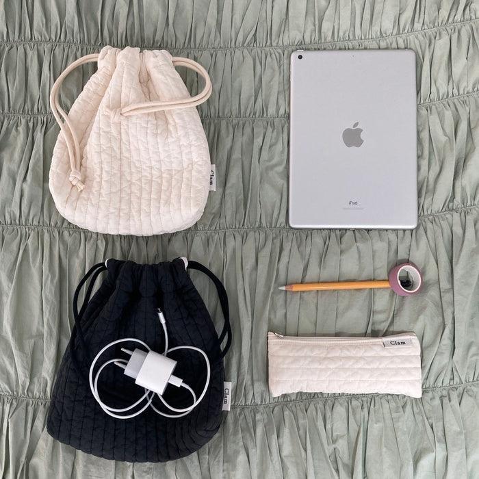 Clam string pouch _ Soft black - somibeya