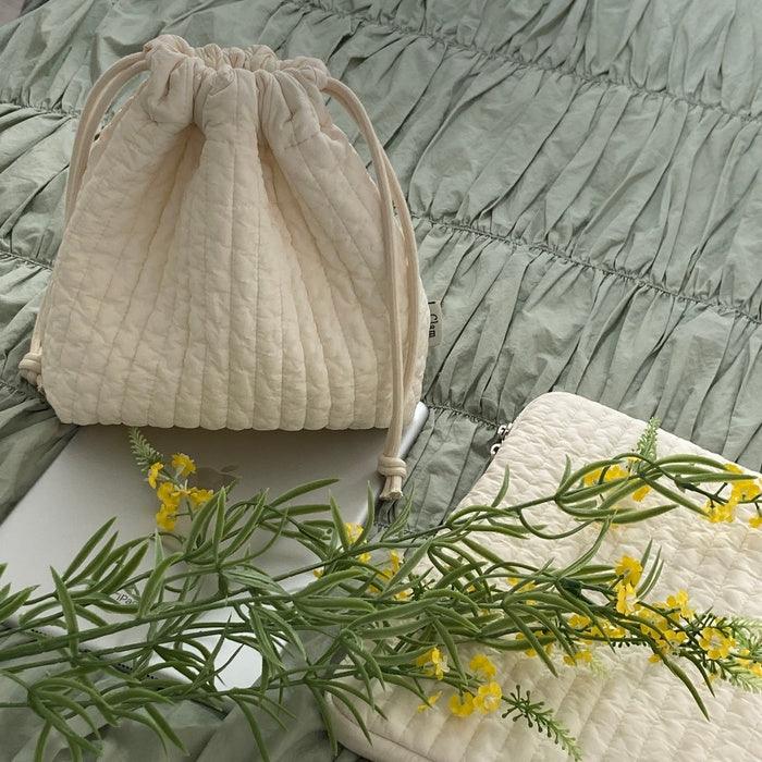 Clam string pouch _ Soft Cream - somibeya