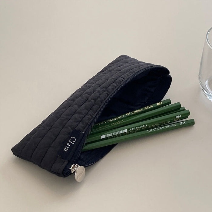 Clam round pencil case _ Corduroy Coconut