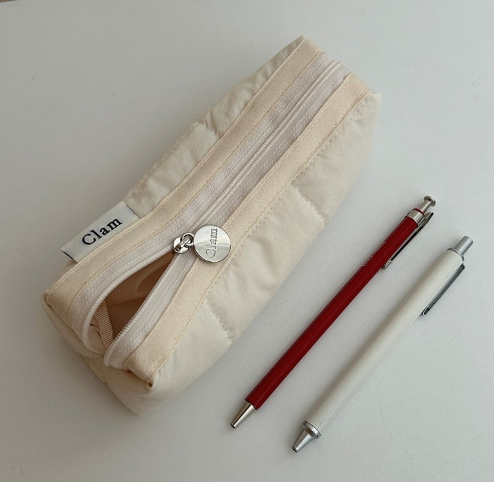 Clam round pencilcase _ Quilting White