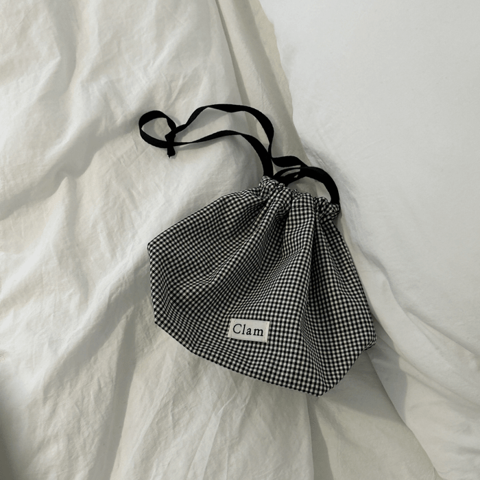 Clam string pouch _ Gingham Check - somibeya