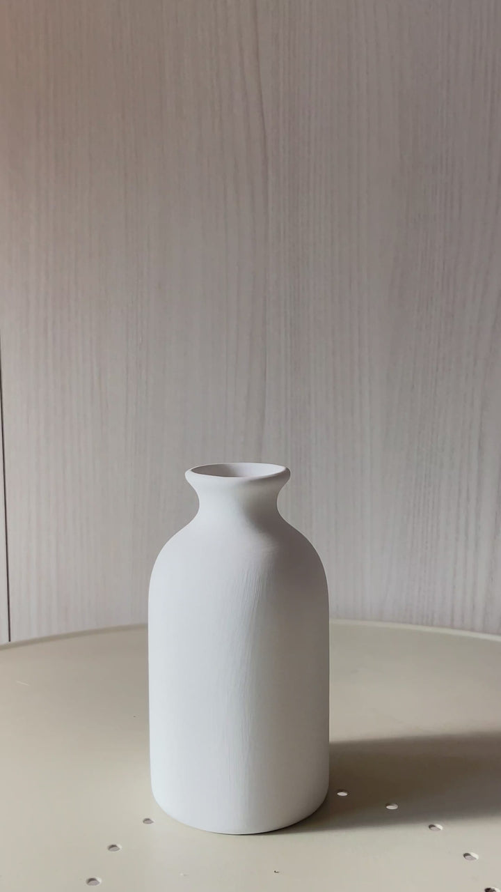 Somibeya シンプルな陶磁器フラワーベース 花瓶 韓国雑貨